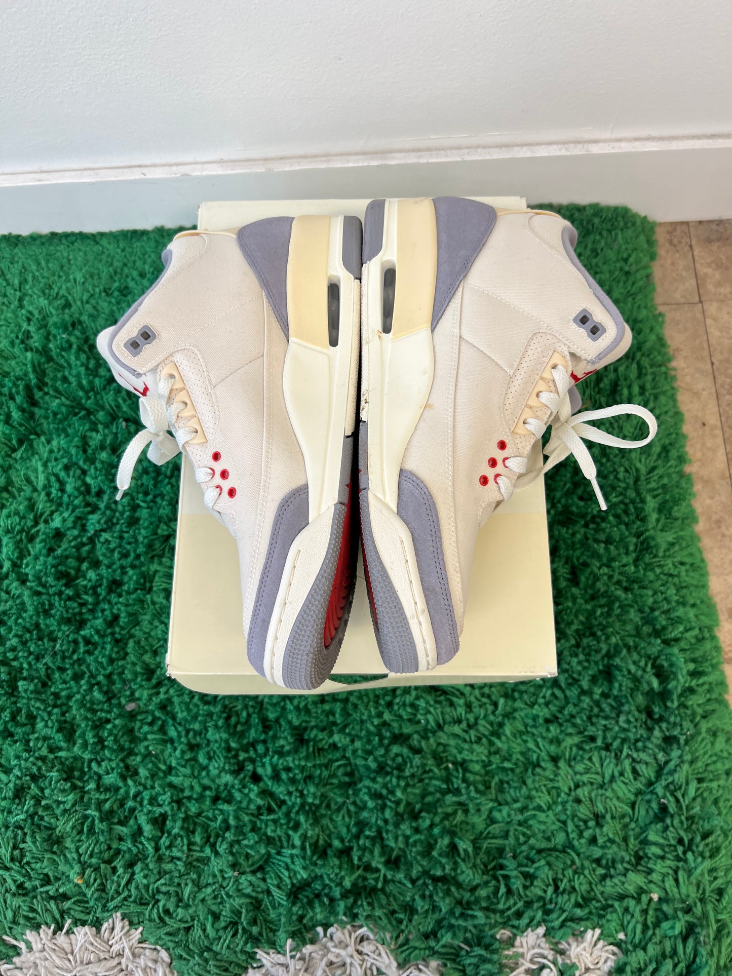 USED Jordan 3 Retro Muslin (Men’s)