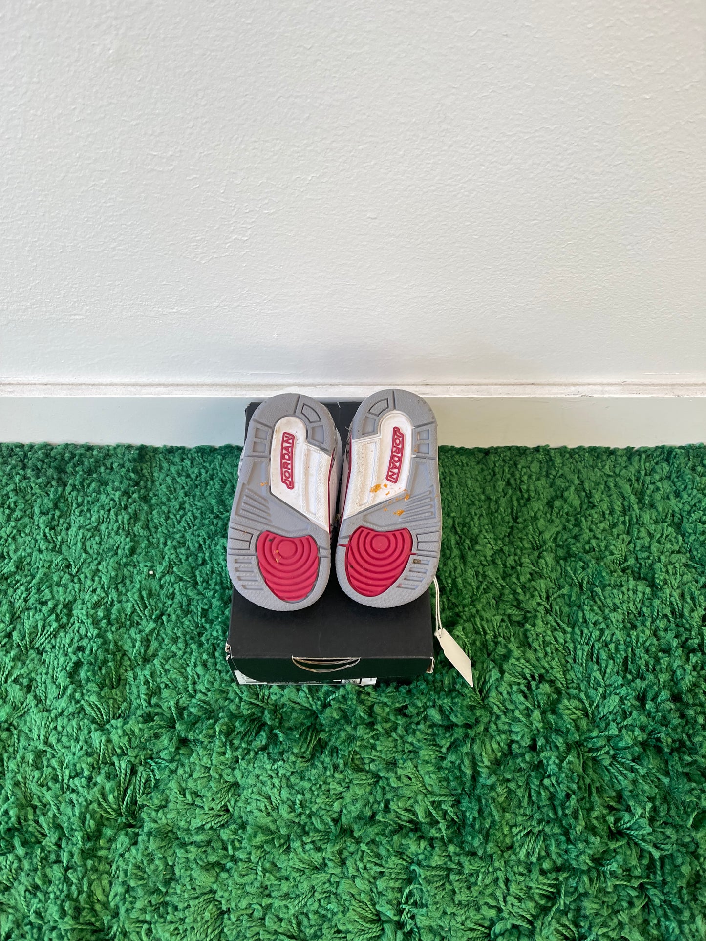 Used Jordan 3 Retro Cardinal Red (Toddler)