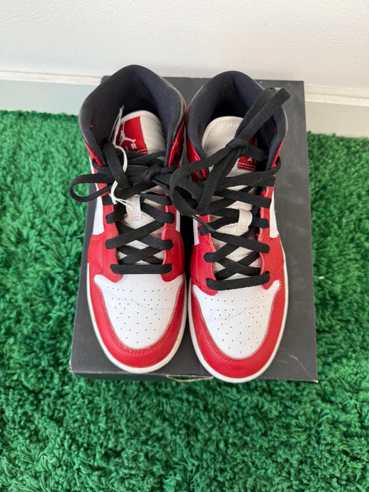 Used Jordan 1 Mid Chicago 2020 (Youth)