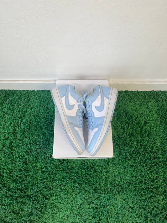 Used Jordan 1 Low White Ice Blue (Women’s)