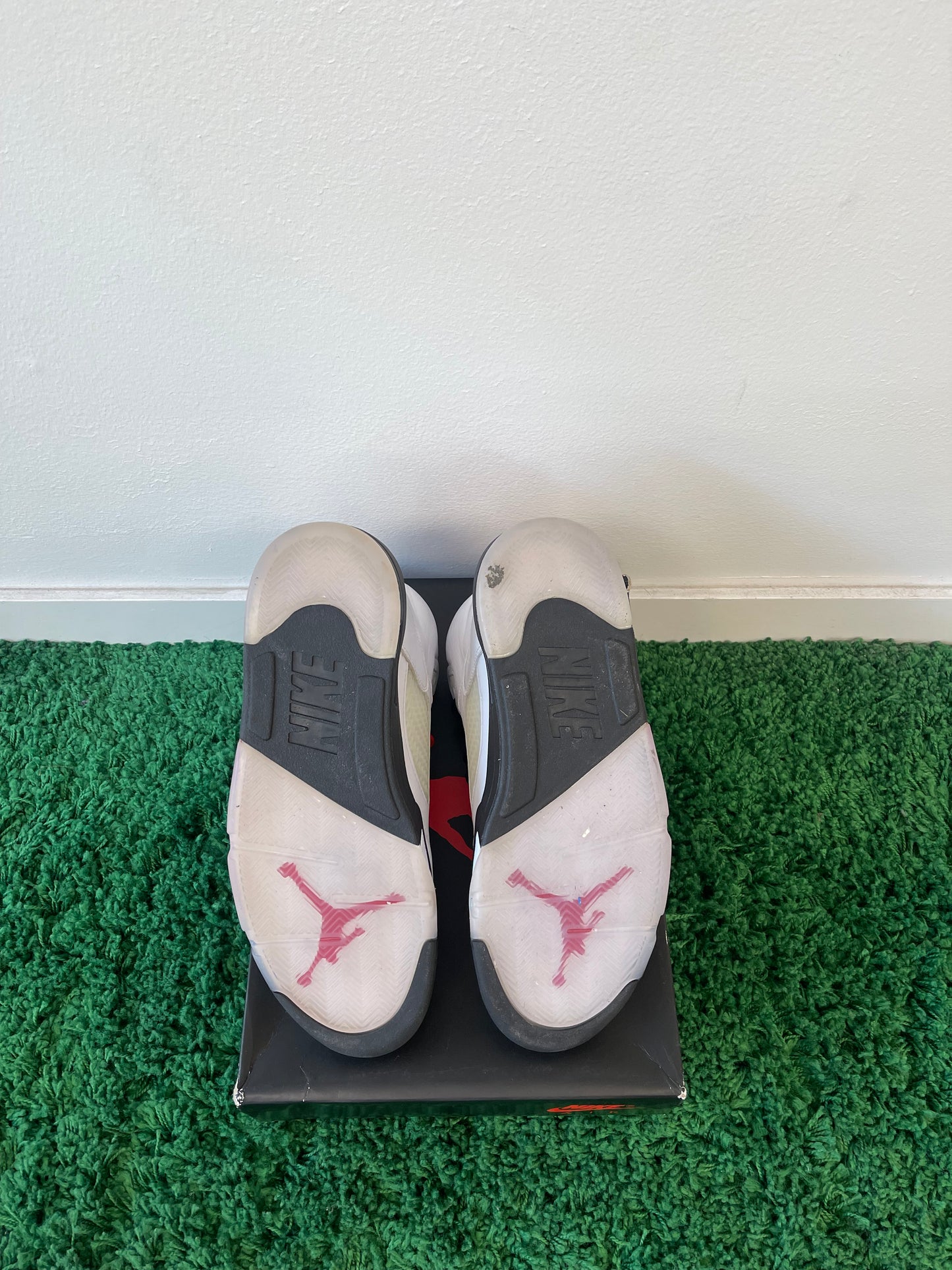 Used Jordan 5 Retro Fire Red 2020 (Men’s)