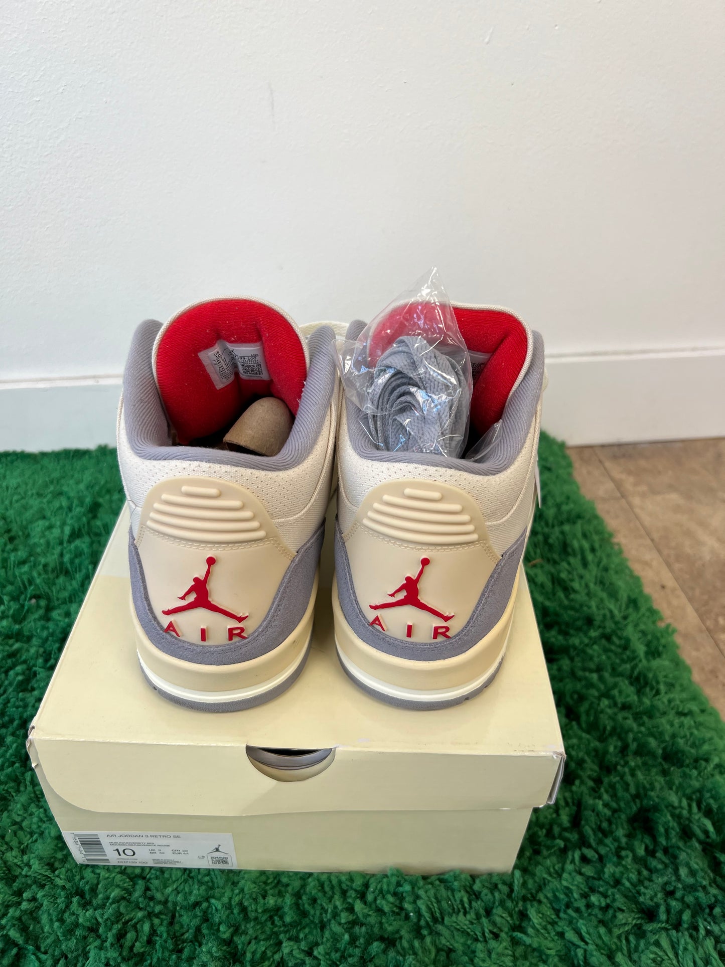 USED Jordan 3 Retro Muslin (Men’s)