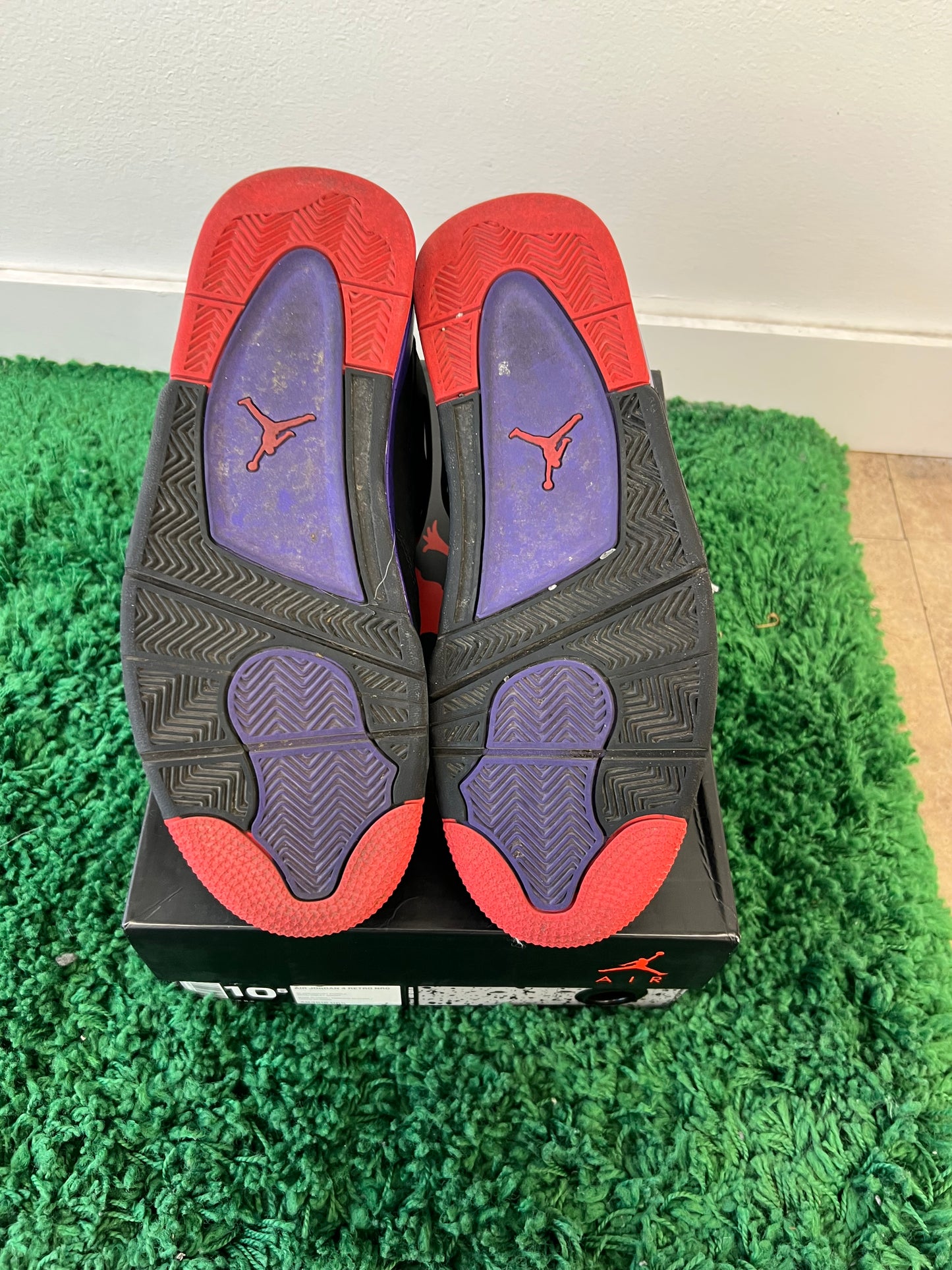 USED Jordan 4 Retro Raptors (Men’s)
