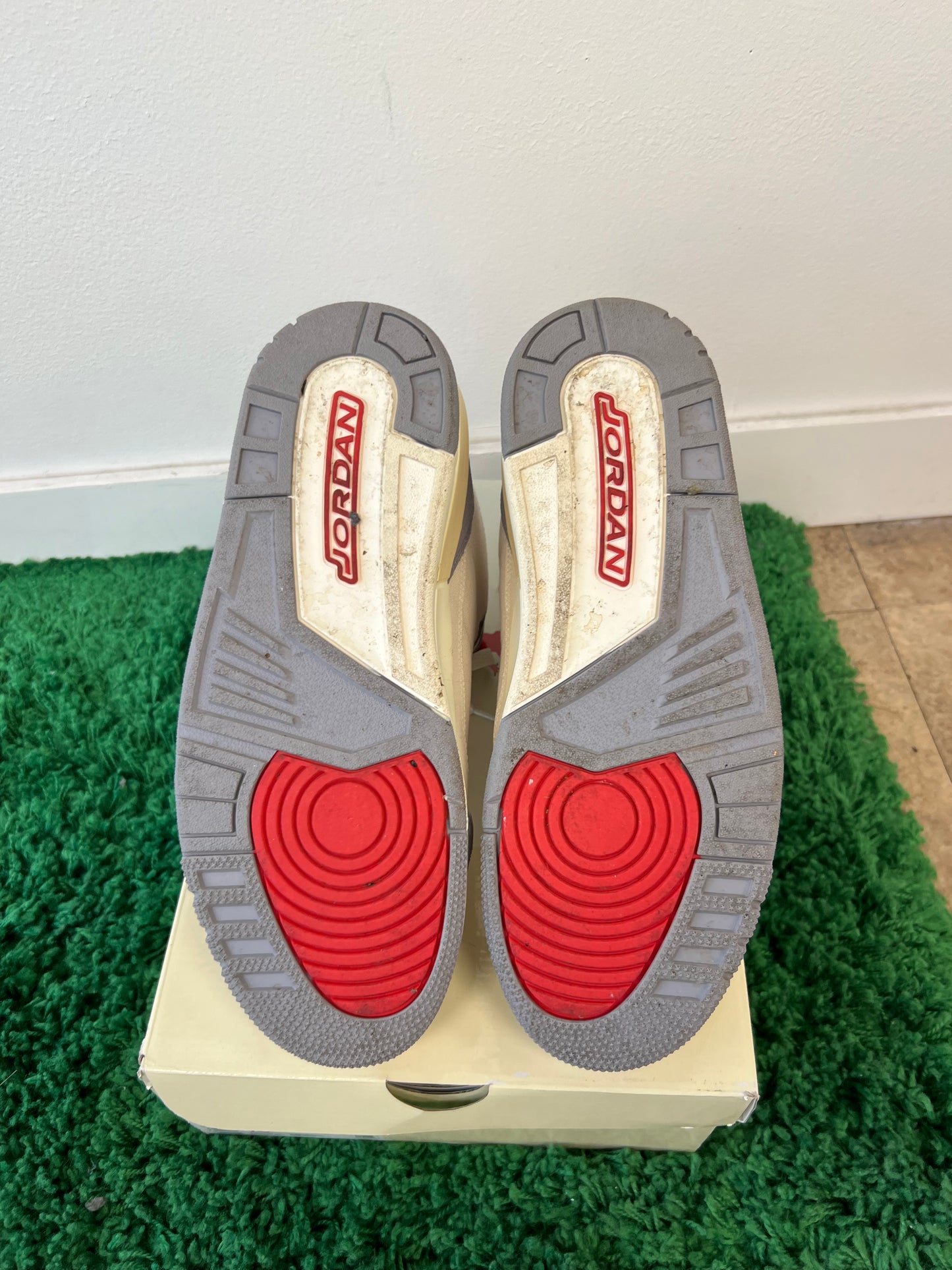 USED Jordan 3 Retro Muslin (Men’s)