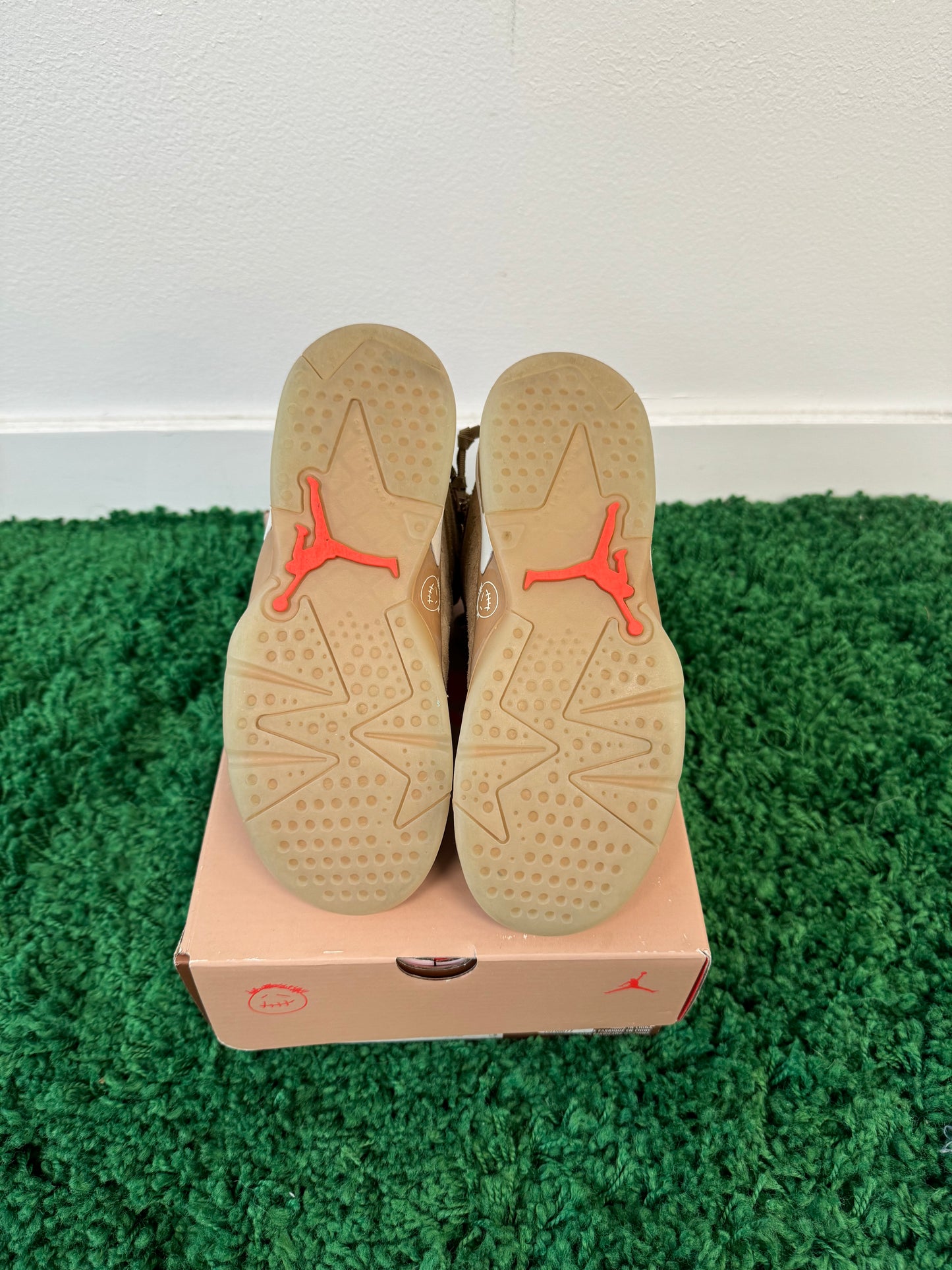 USED Jordan 6 Retro Travis Scott British Khaki (PS)