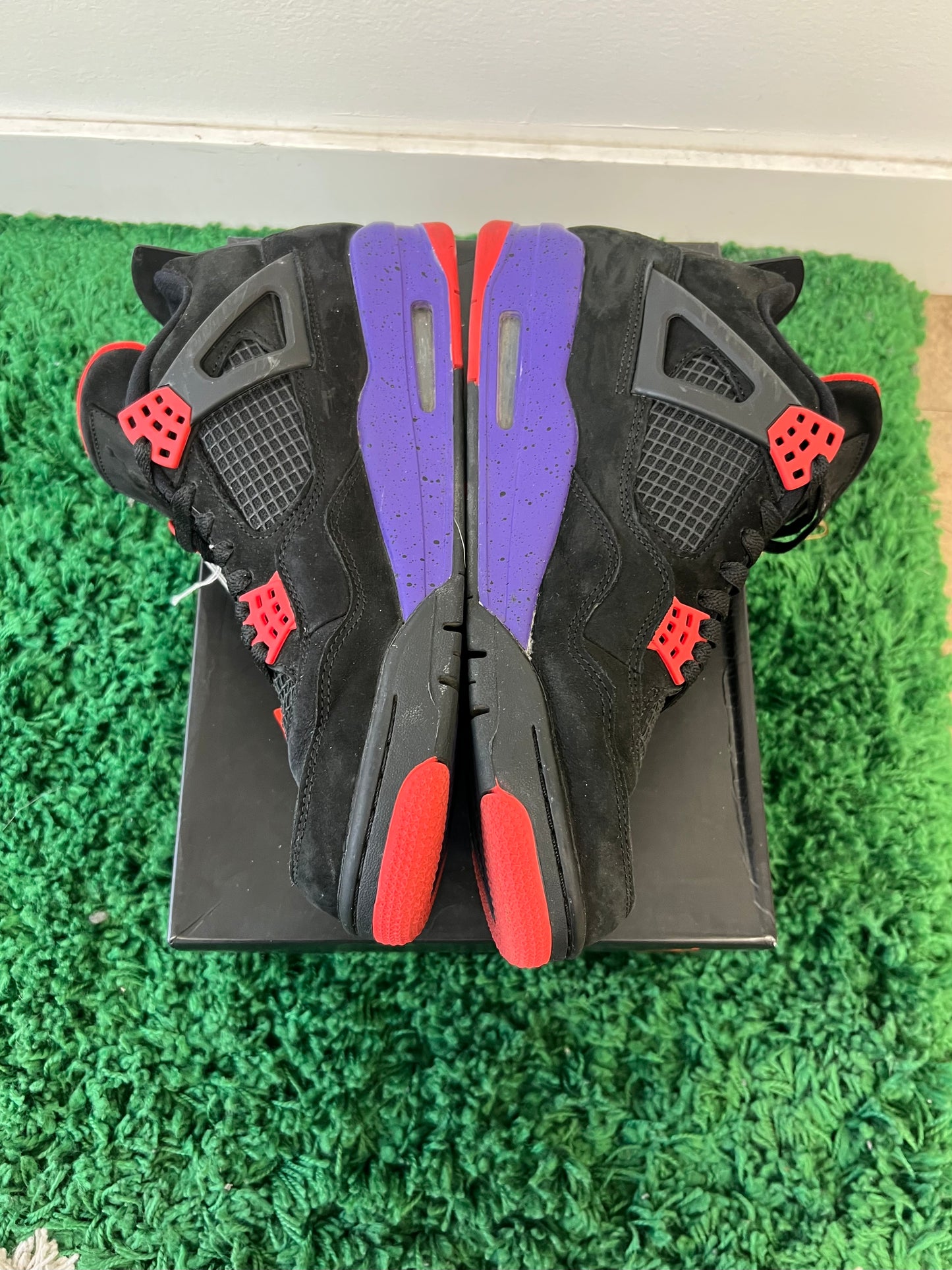USED Jordan 4 Retro Raptors (Men’s)