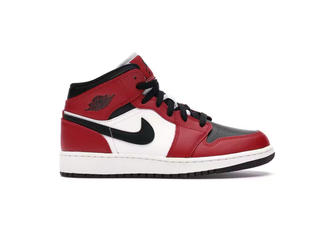 Jordan 1 Mid Chicago Black Toe (Youth)