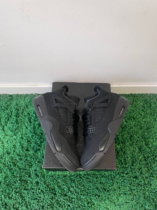 Used Jordan 4 Retro Black Cat 2025 (Men’s)