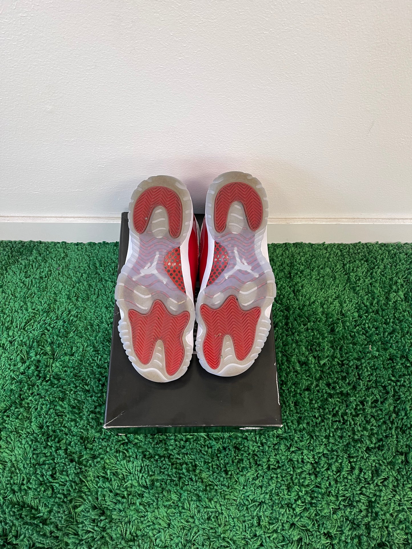 Used Jordan 11 Retro Cherry (Men’s)