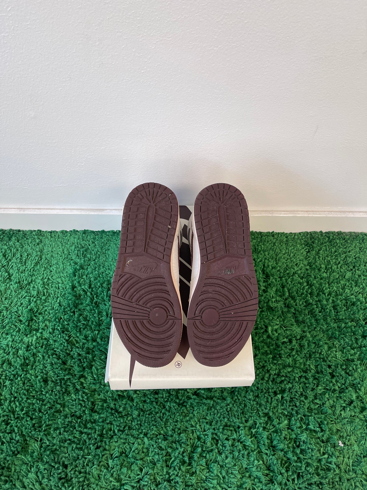 Used Jordan 1 Retro High OG A Ma Maniere (Men’s)