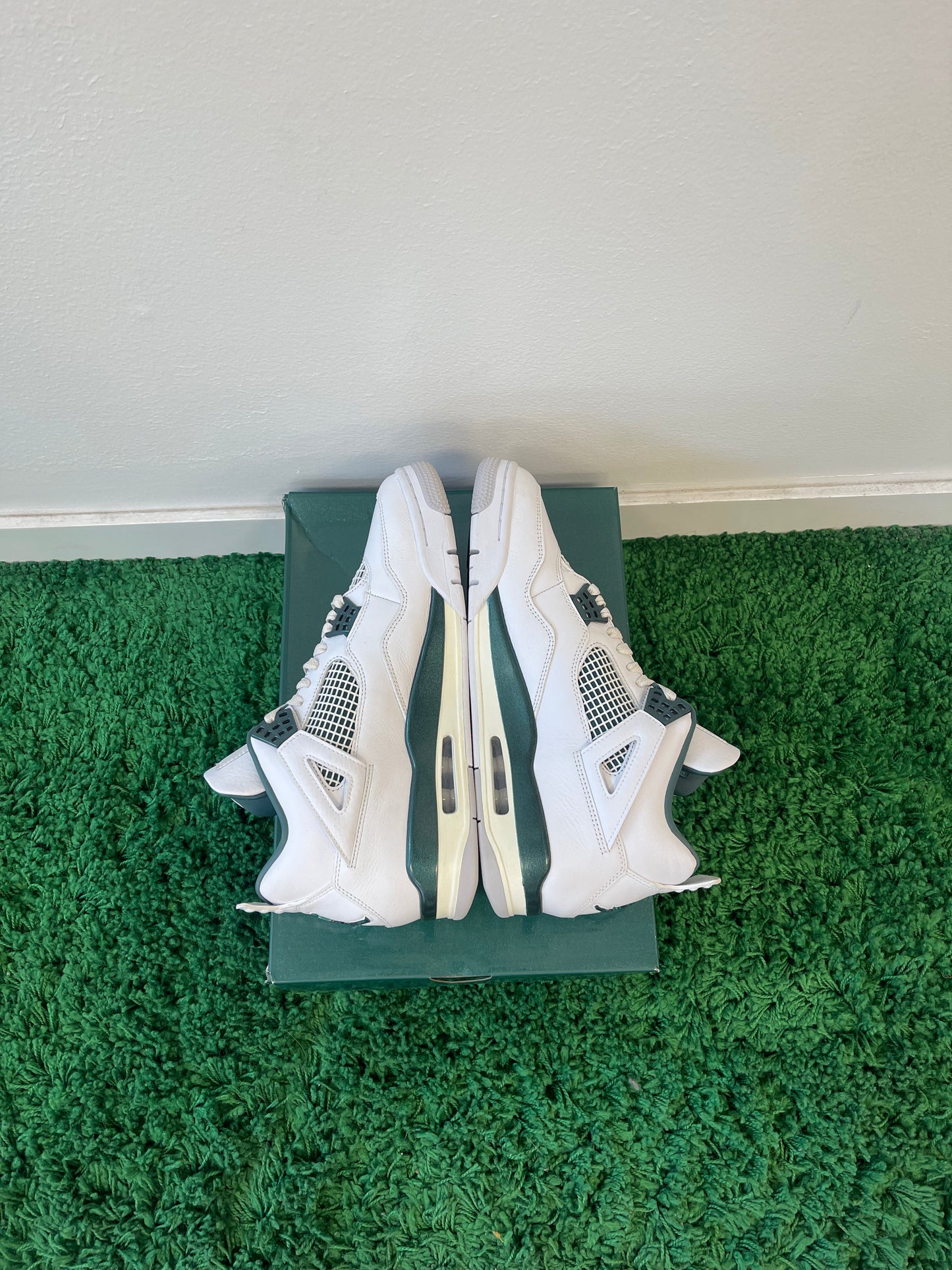 Used Jordan 4 Retro Oxidized Green (Men’s)