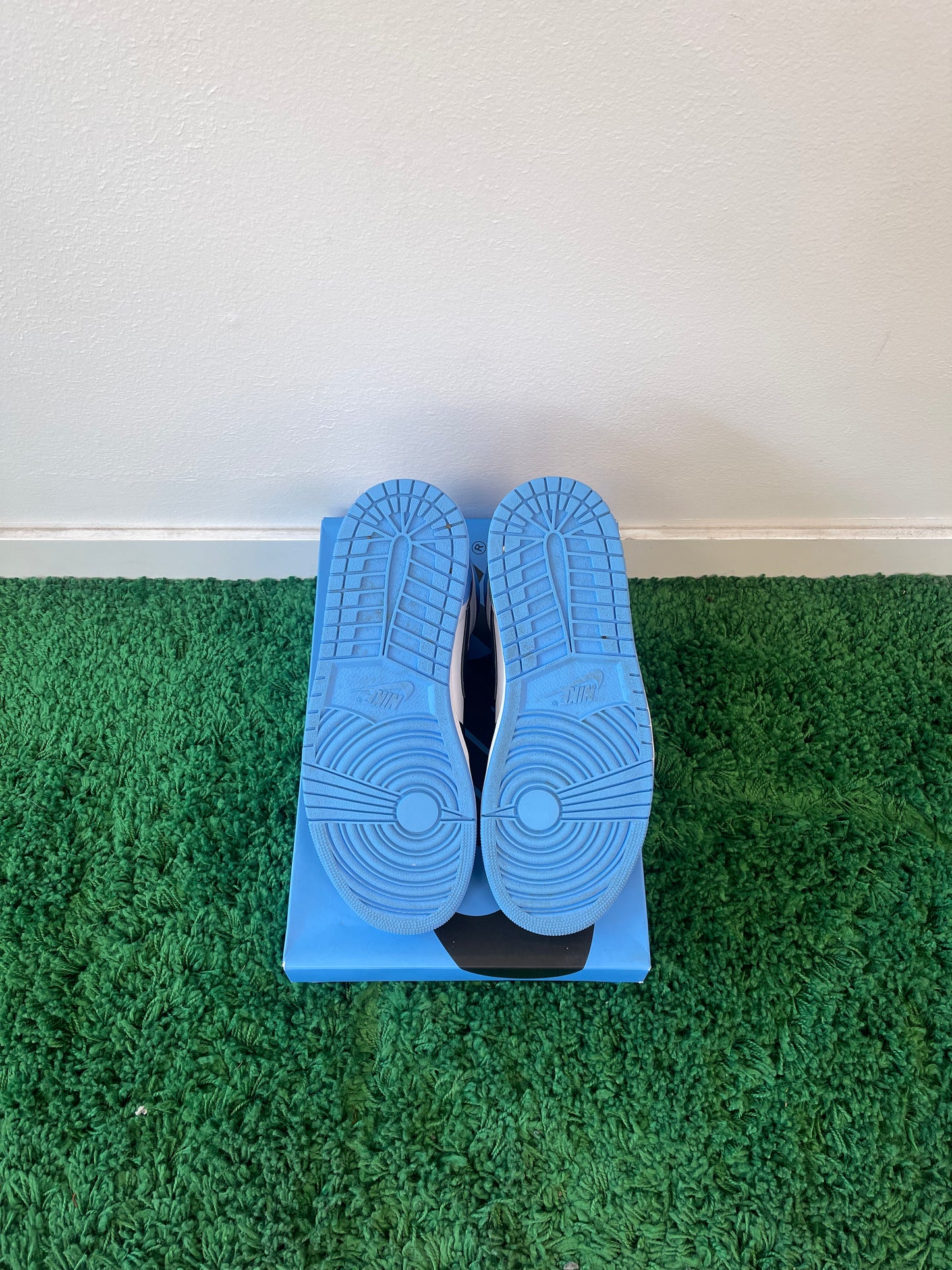 Used Jordan 1 Retro High OG UNC Toe (Men’s)