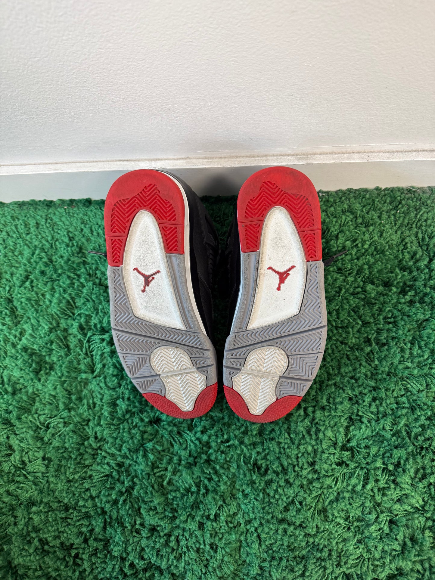 Used Jordan 4 Retro Reimagined Breds (Men’s)