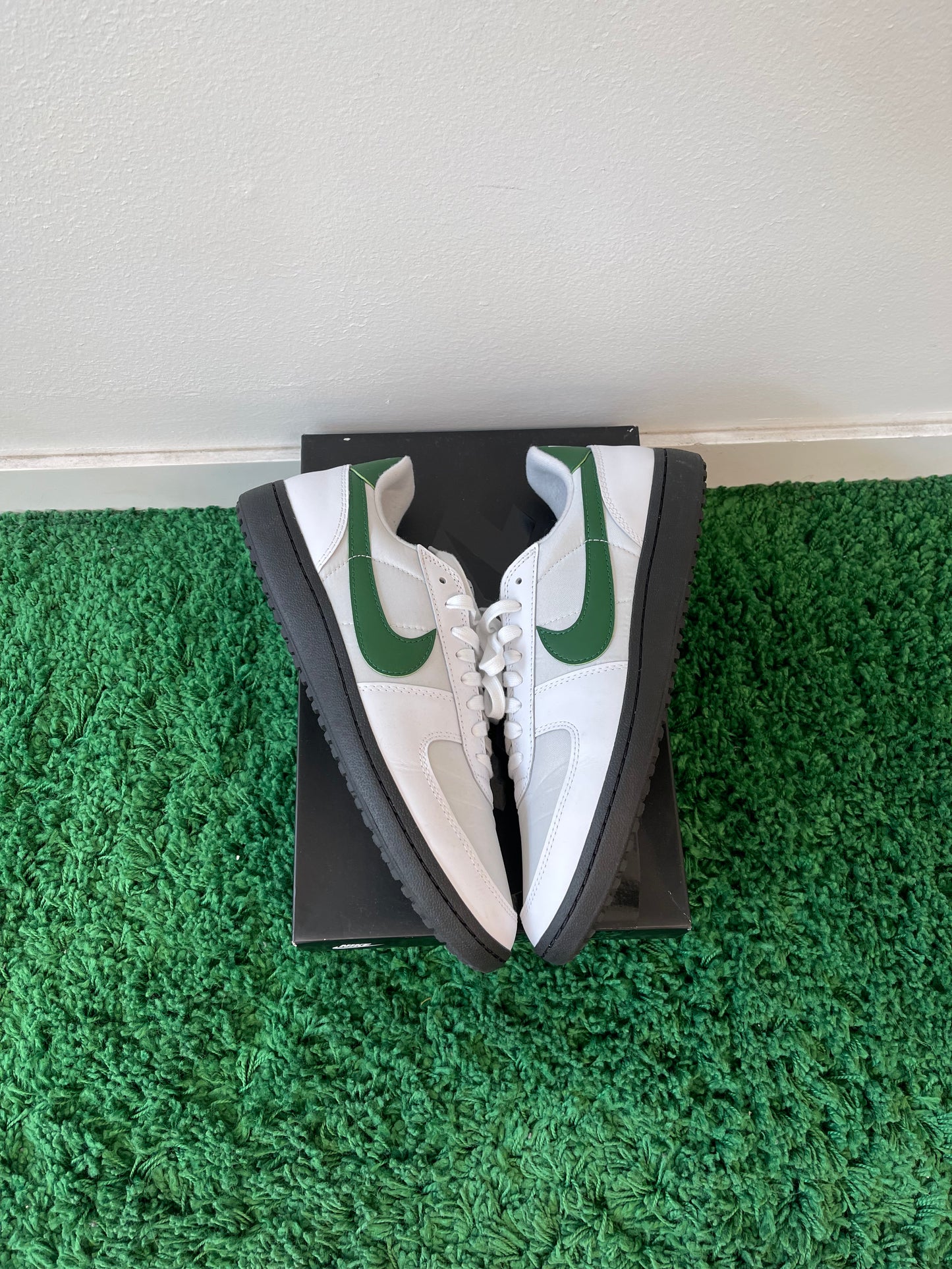 Used Nike Field General ‘82 SP White Gorge Green (Men’s)