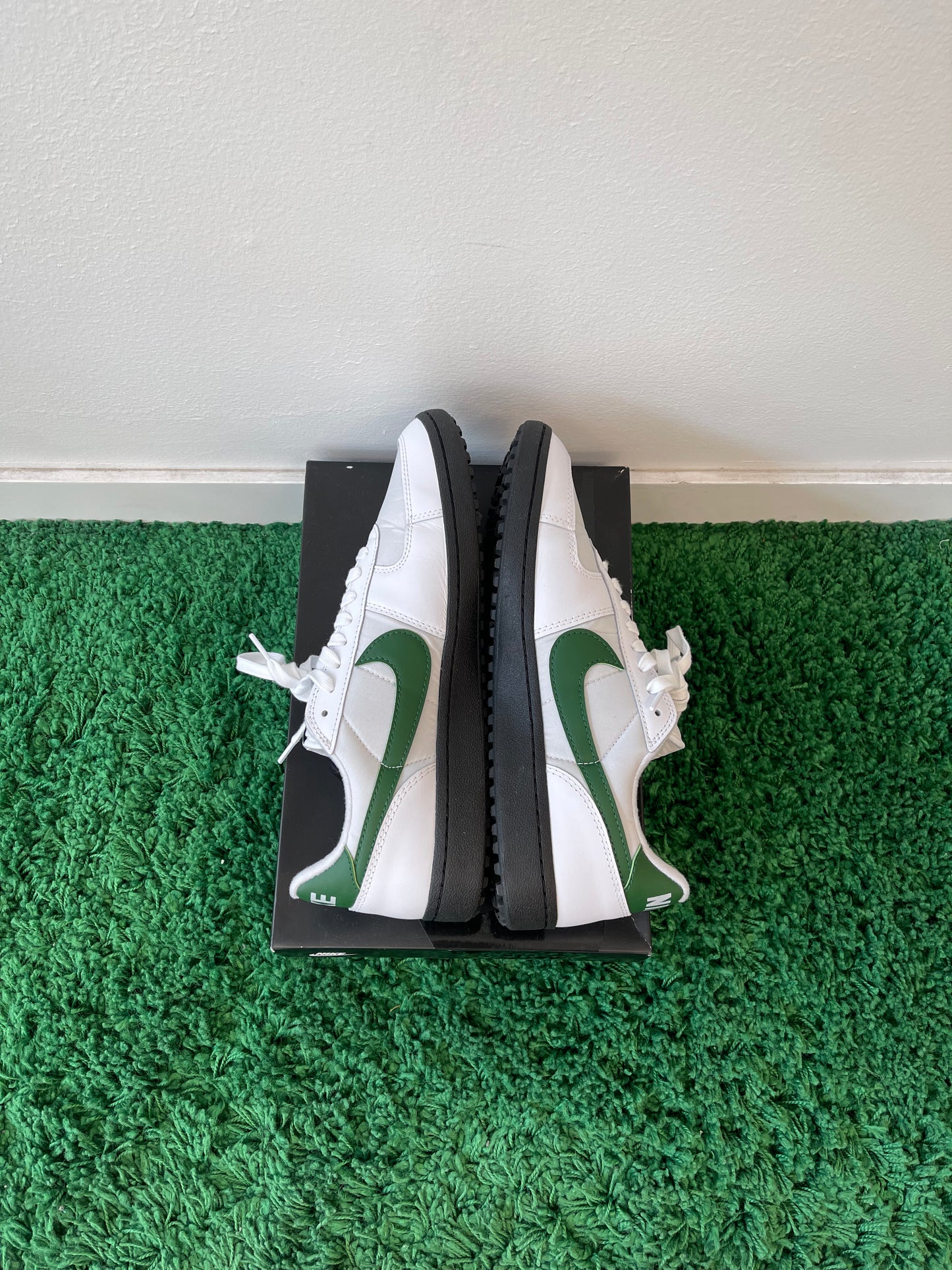 Used Nike Field General ‘82 SP White Gorge Green (Men’s)