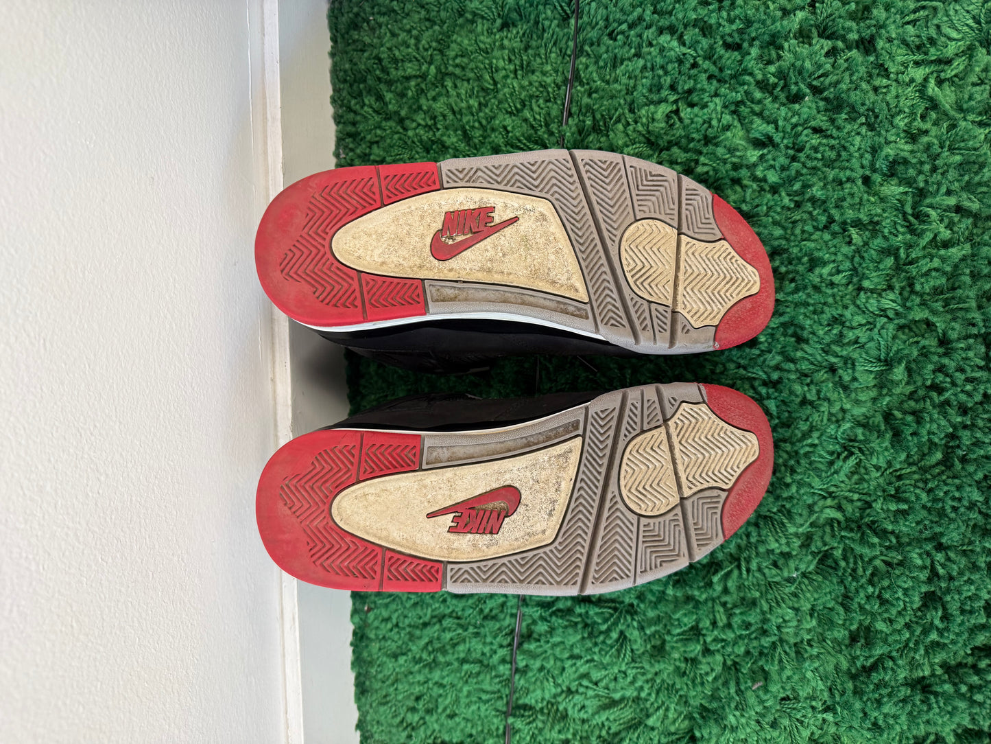 Used Jordan 4 Bred 2019 (Men’s)