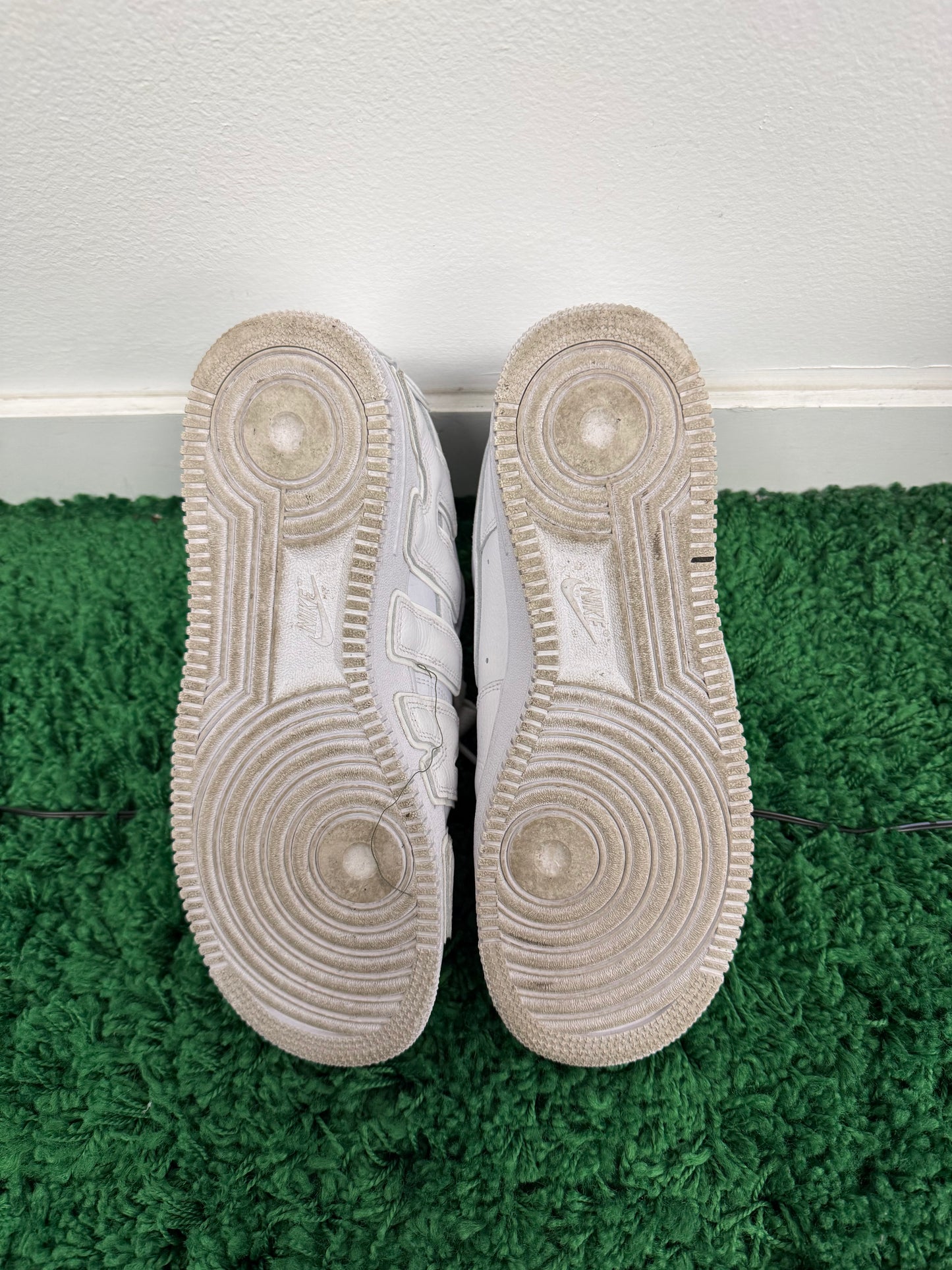 Used Nike Air Force 1 Low
Cactus Plant Flea Market White (Men’s)