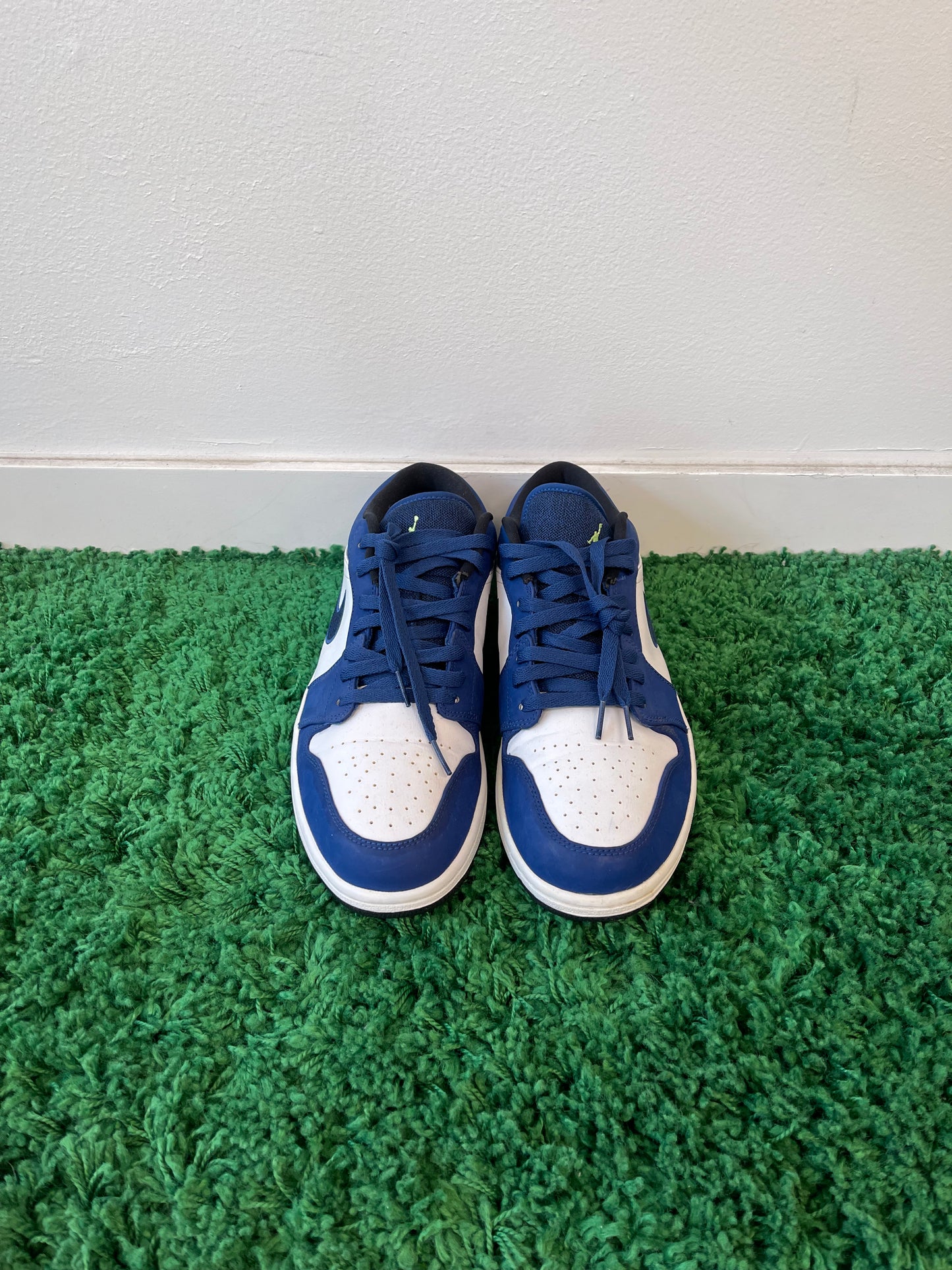 Used Jordan 1 Low Insignia Blue (Men’s)