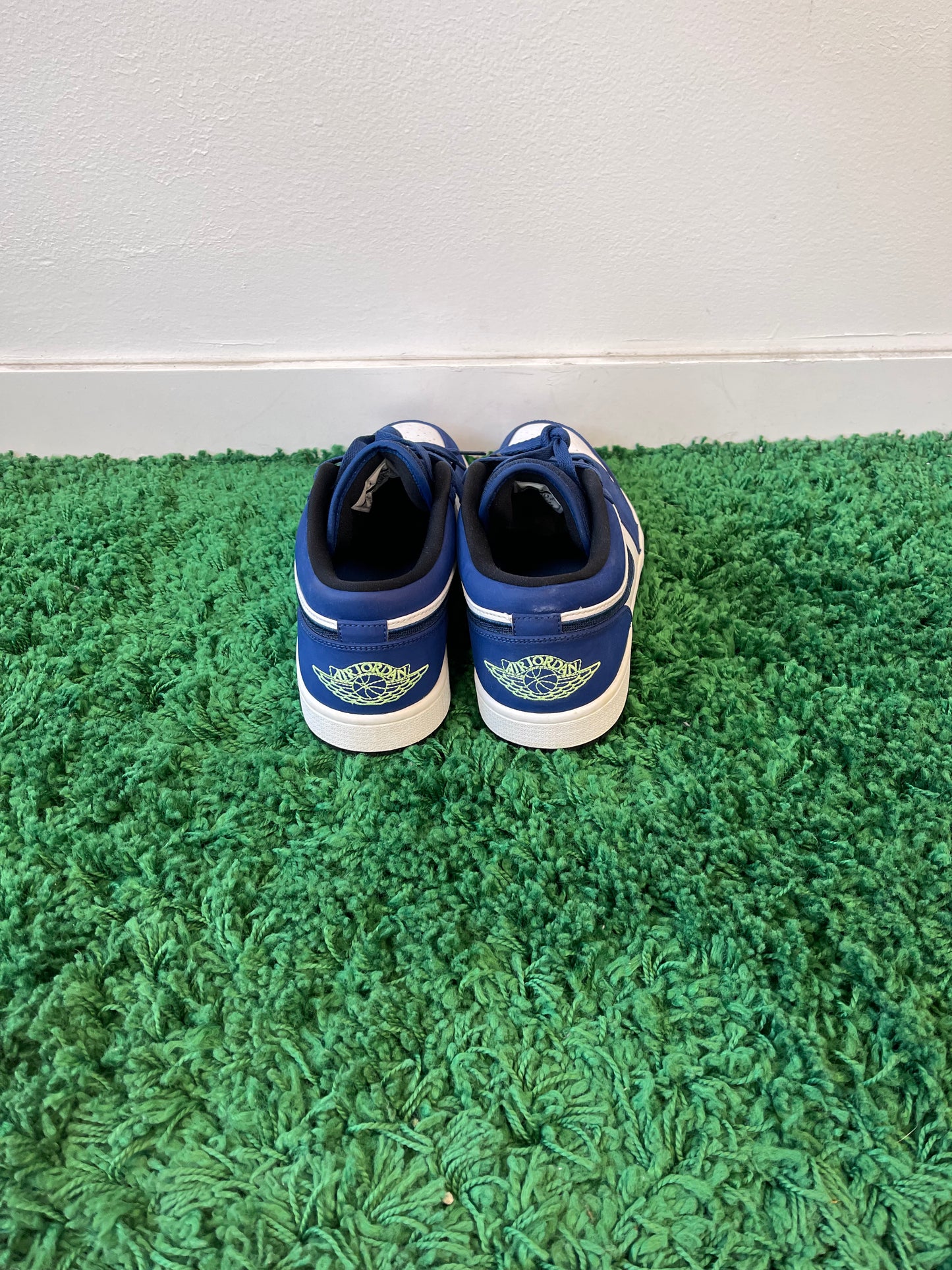 Used Jordan 1 Low Insignia Blue (Men’s)
