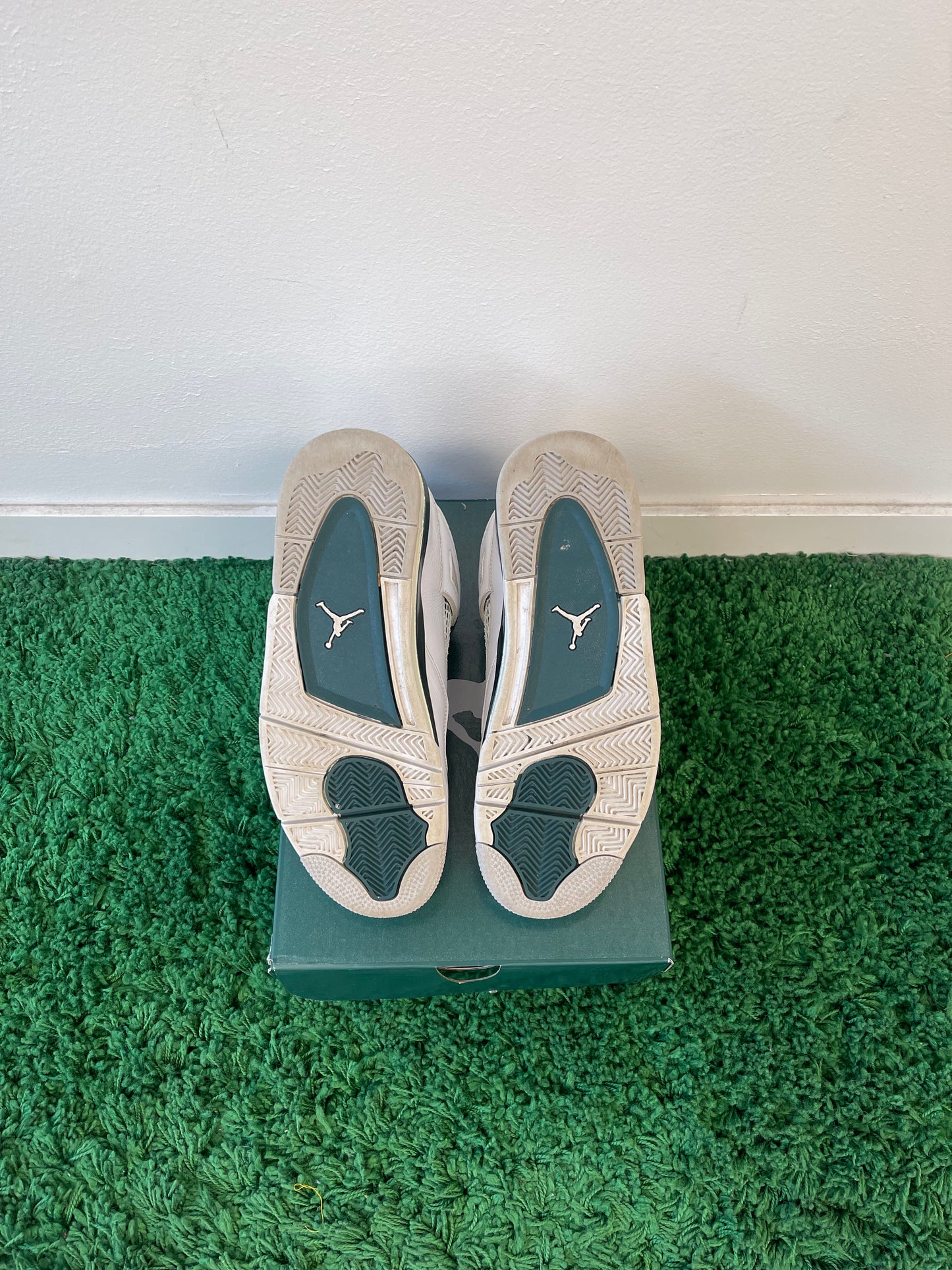 Used Jordan 4 Retro Oxidized Green (Men’s)