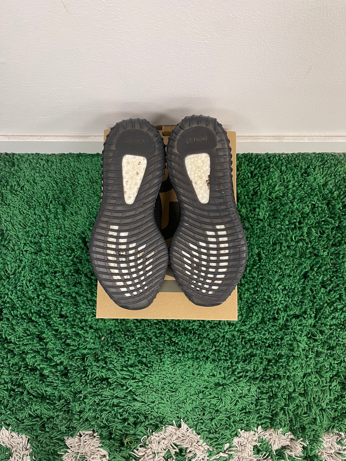 Adidas Yeezy Boost 350 V2 Onyx (Men’s)