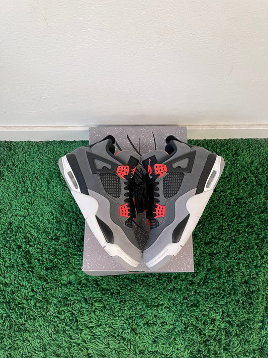 Used Jordan 4 Retro Infrared (Men’s)