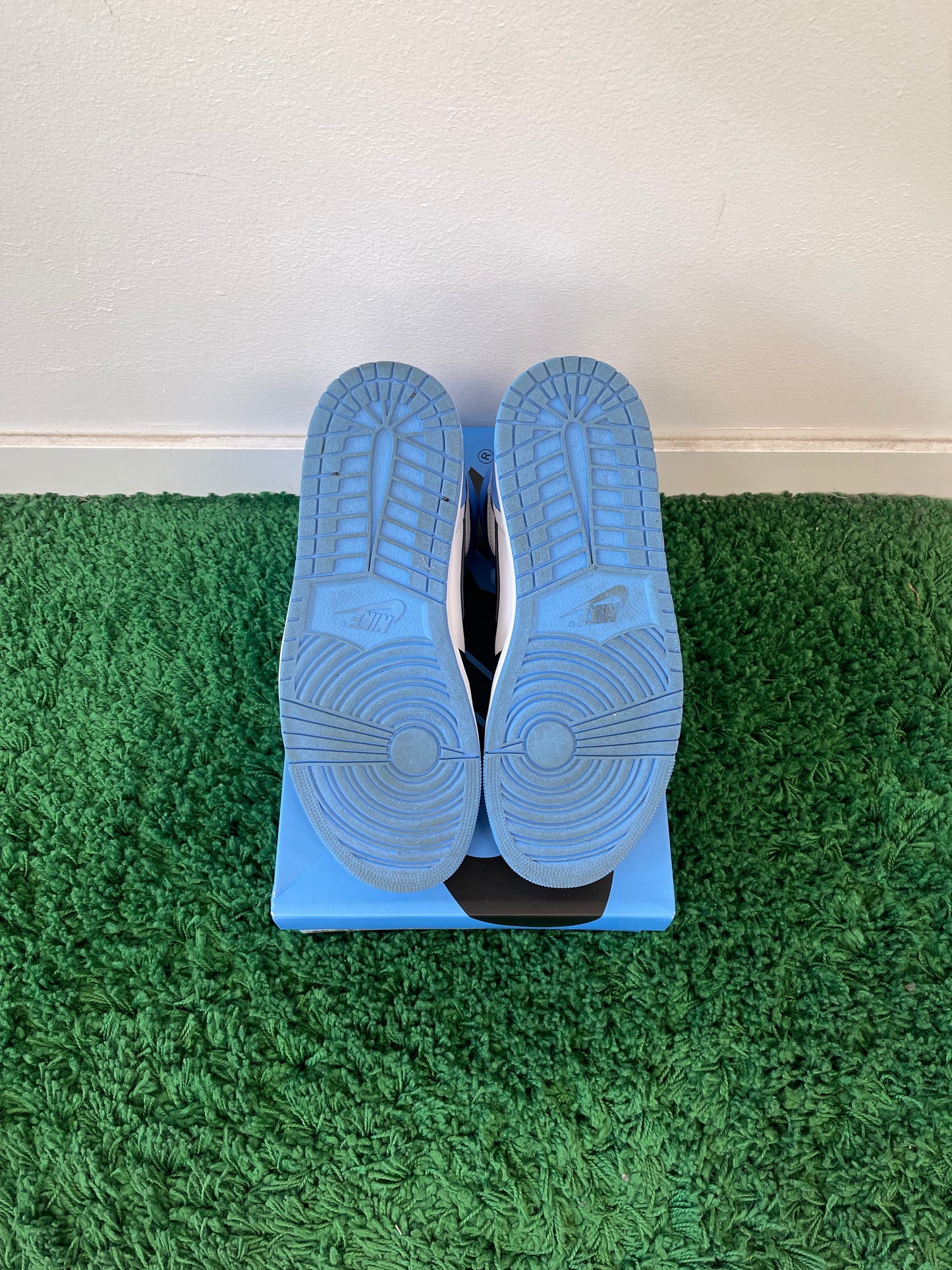 Used Jordan 1 Retro High OG UNC Toe (Men’s)