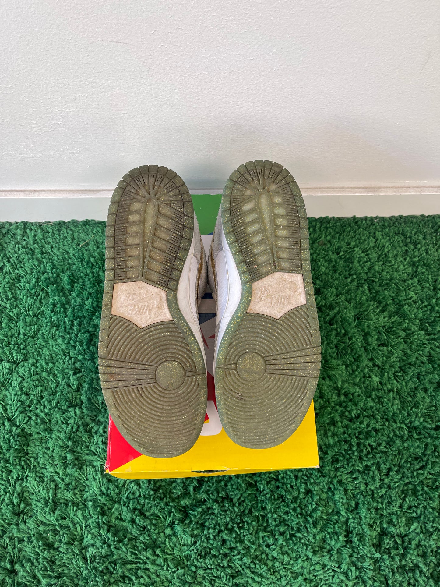 Used Nike SB Dunk Low Sean Cliver (Men’s)