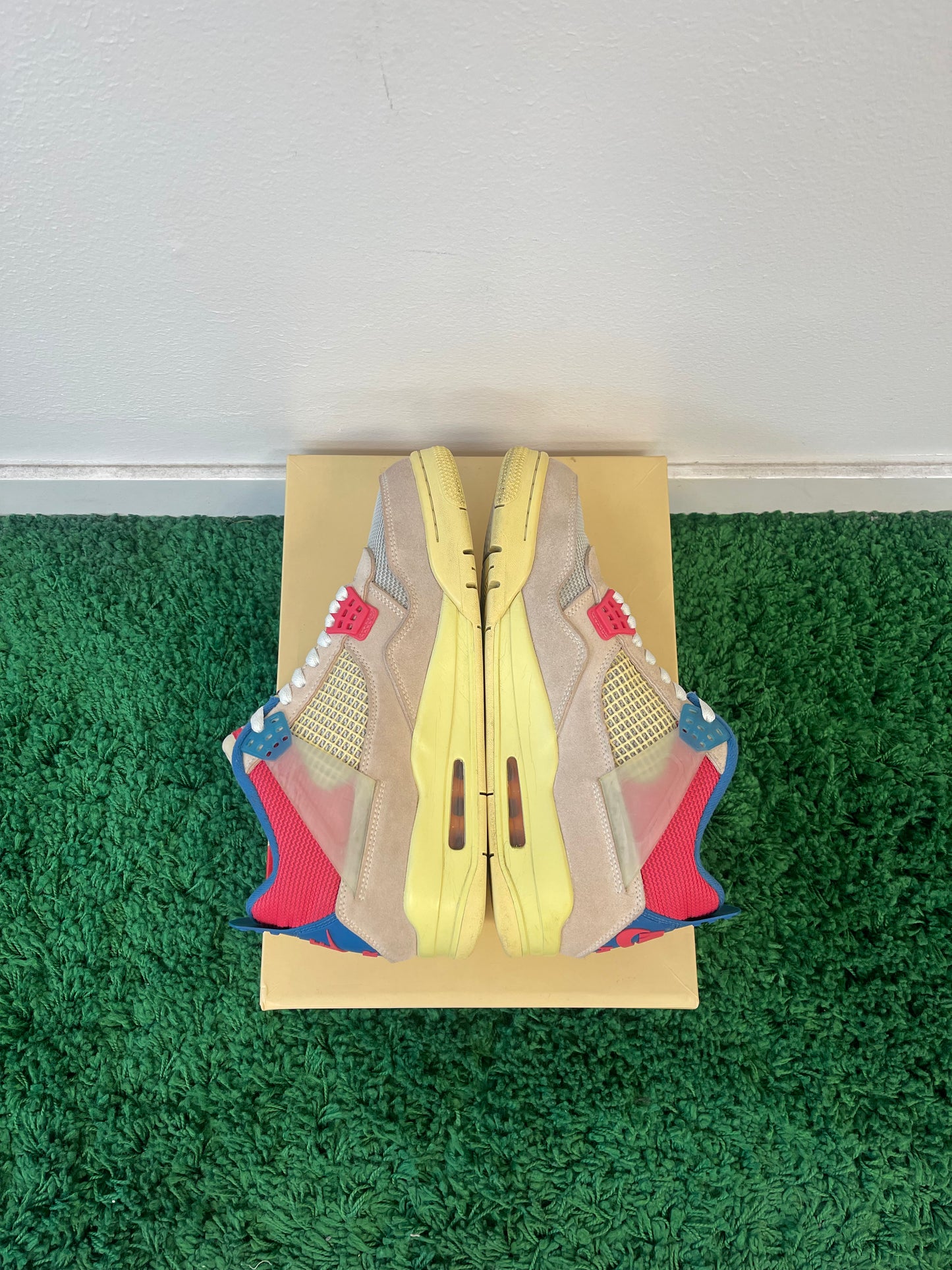 Used Jordan 4 Retro Union Guava Ice (Men’s)