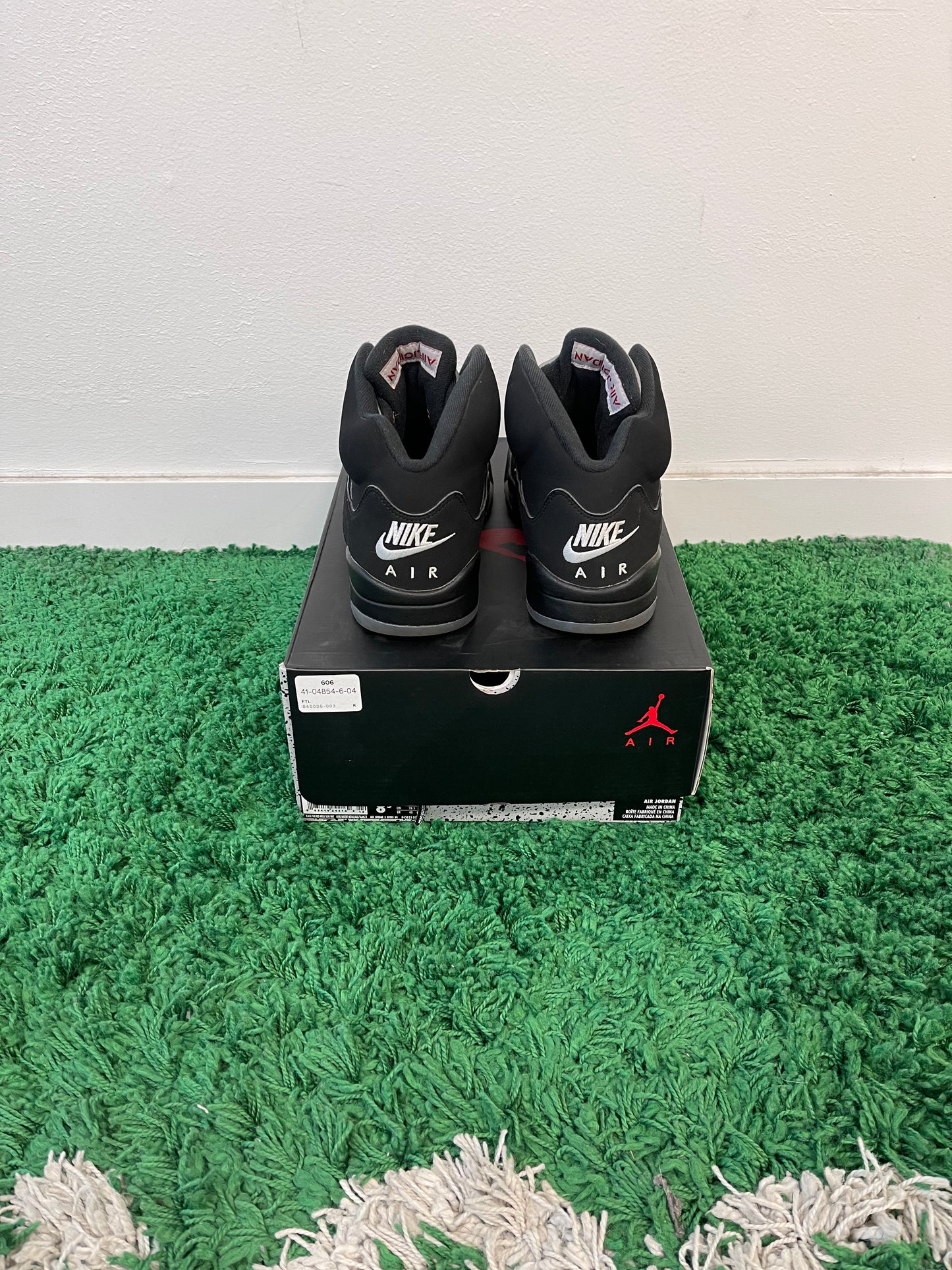 Used Jordan 5 Retro Black Metallic 2016 (Men’s)