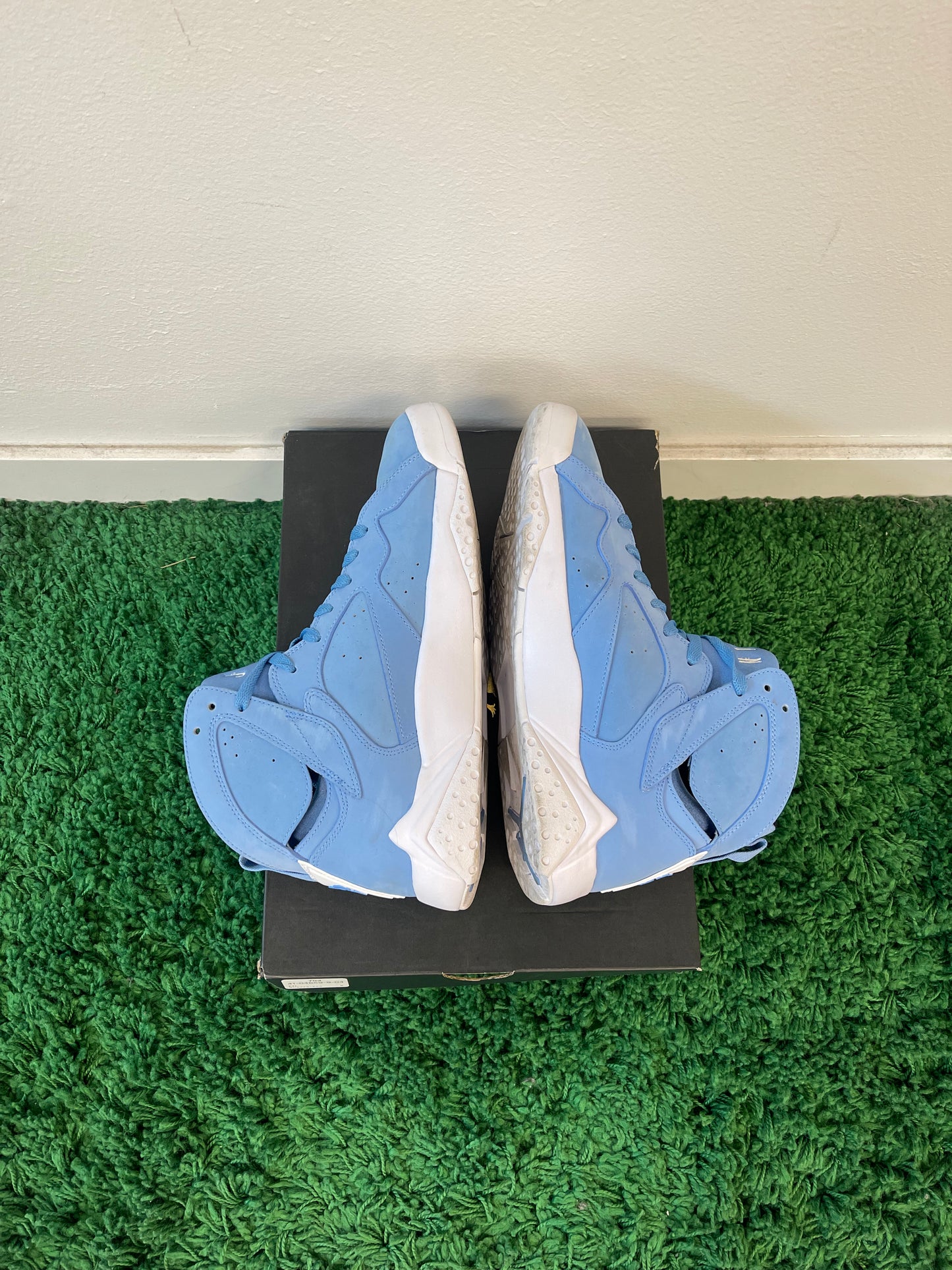 Used Jordan 7 Retro Pantone (Men’s)