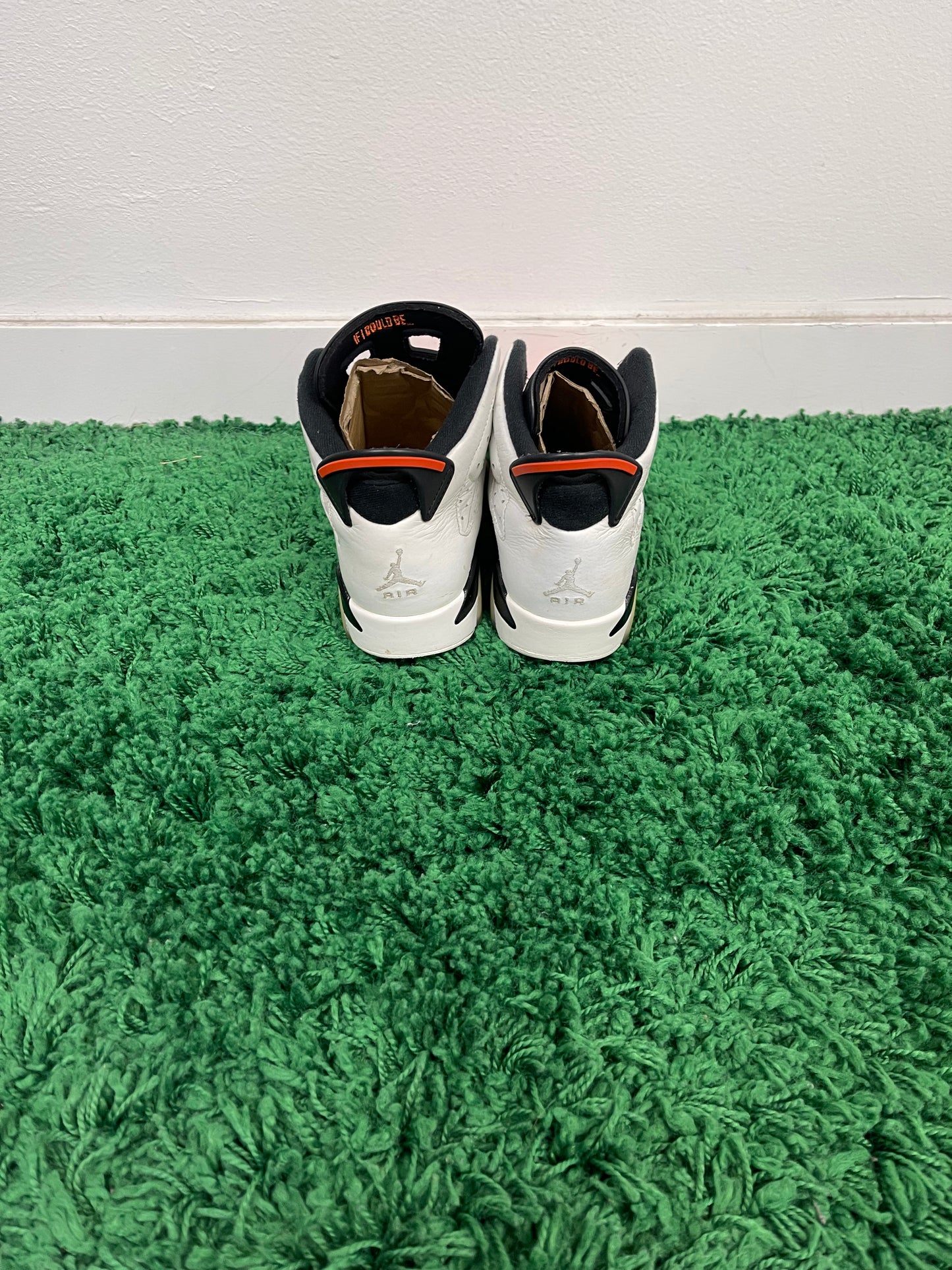 Used Jordan 6 Retro Gatorade Like Mike White (Youth)
