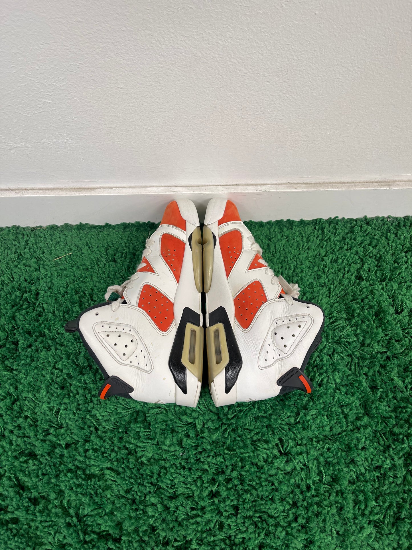 Used Jordan 6 Retro Gatorade Like Mike White (Youth)