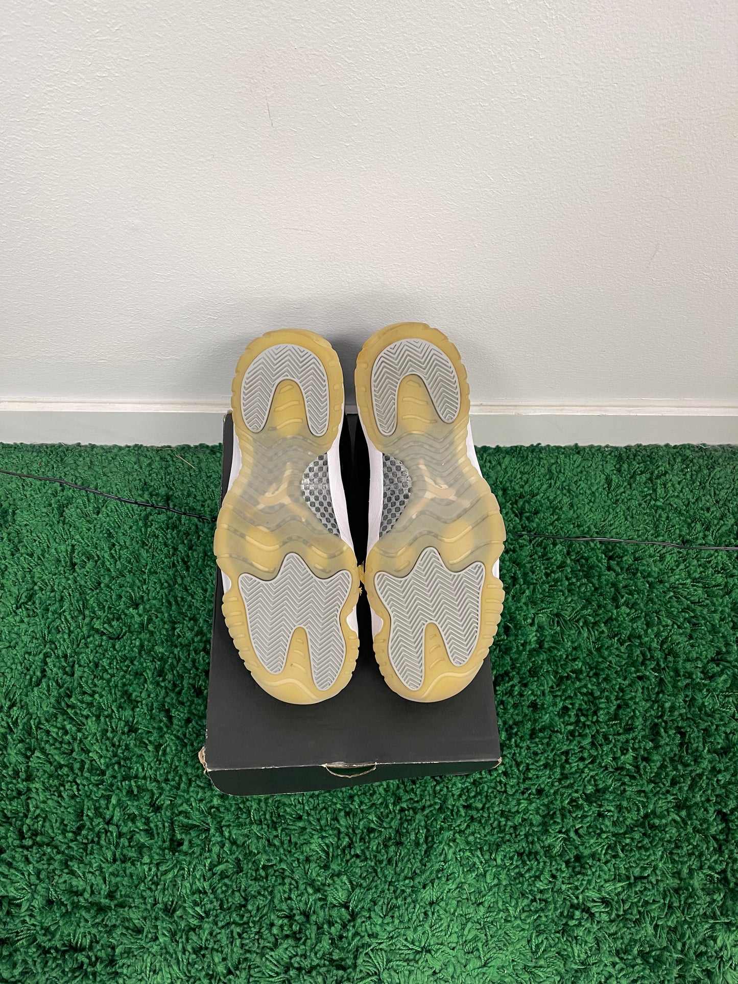 Used Jordan 11 Retro Jubilee (Men’s)