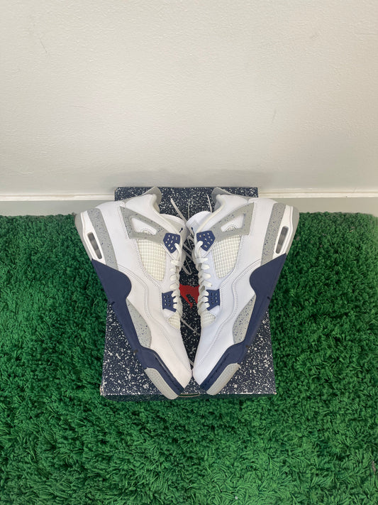 Used Jordan 4 Retro Midnight Navy (Men’s)
