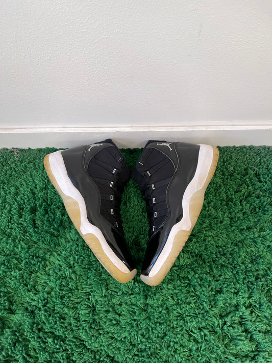 Used Jordan 11 Retro Jubilee (Men’s)