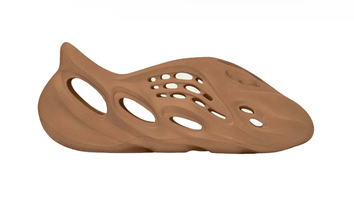 Adidas Yeezy Foam RNR Clay Red (Men’s)