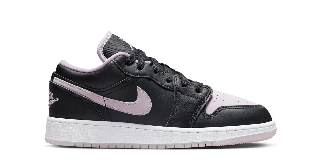 Jordan 1 Low SE Black Iced Lilac (Youth)
