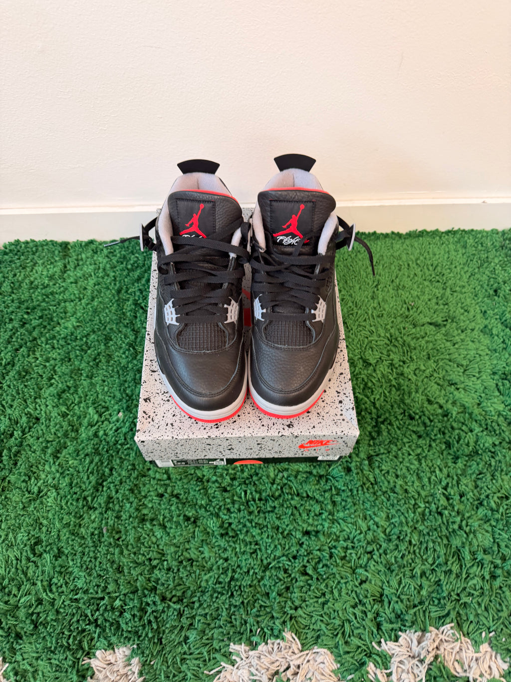 Used Jordan 4 Retro Bred Reimagined (Men’s)