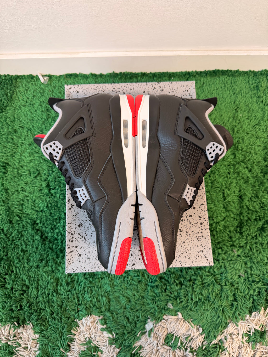 Used Jordan 4 Retro Bred Reimagined (Men’s)