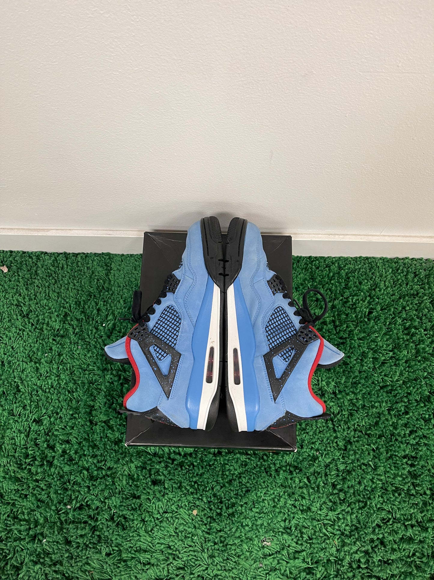 Used Jordan 4 Retro Travis Scott Cactus Jack (Men’s)