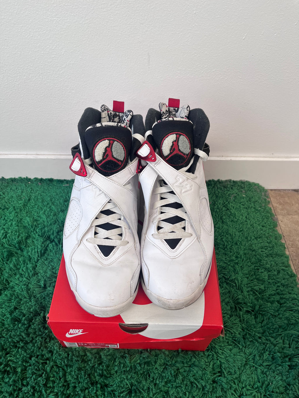 USED Jordan 8 Retro Bugs Bunny 2013 (MEN’S)