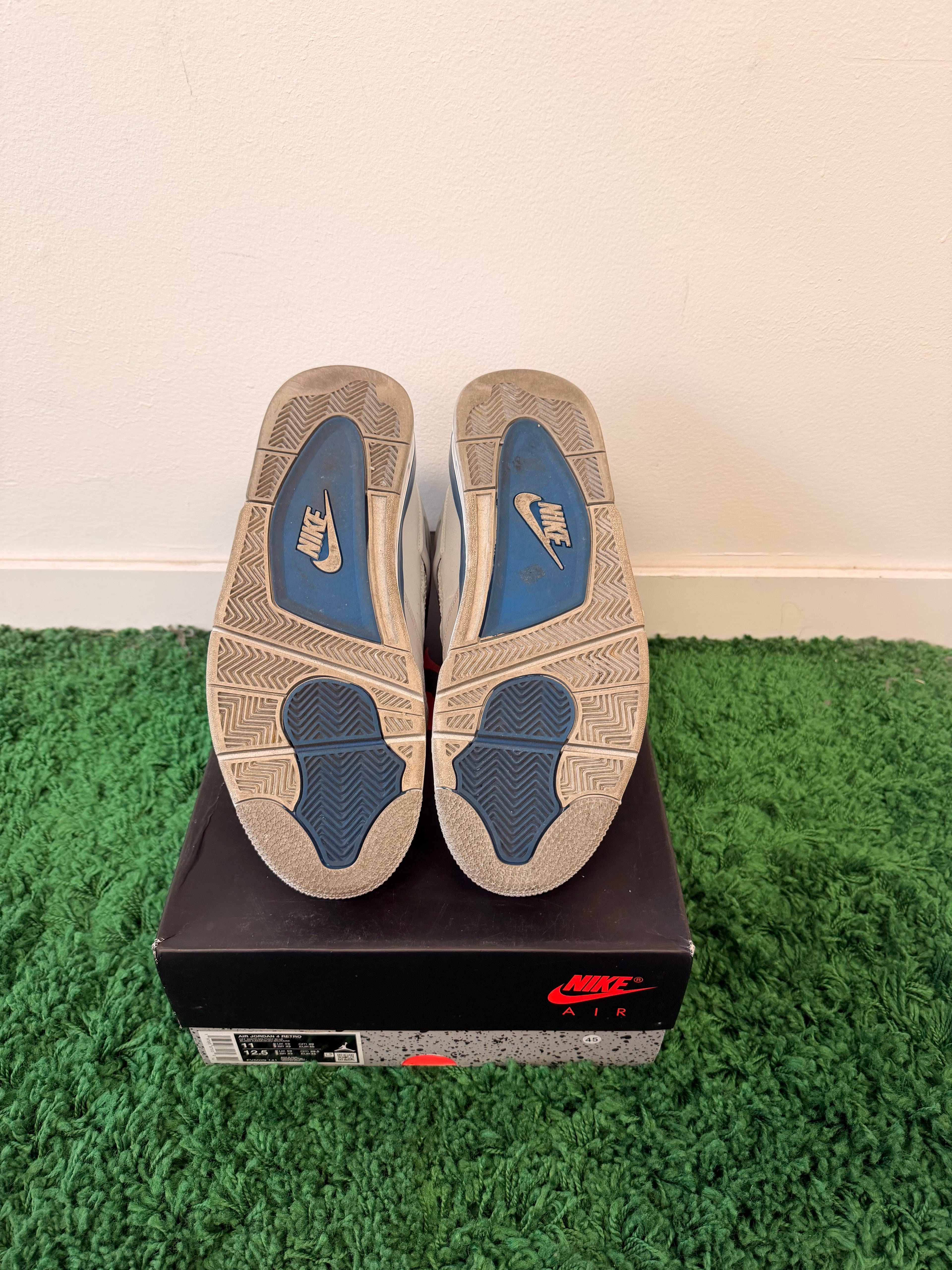 Used Jordan 4 Retro Military Blue 2024 (Men’s)