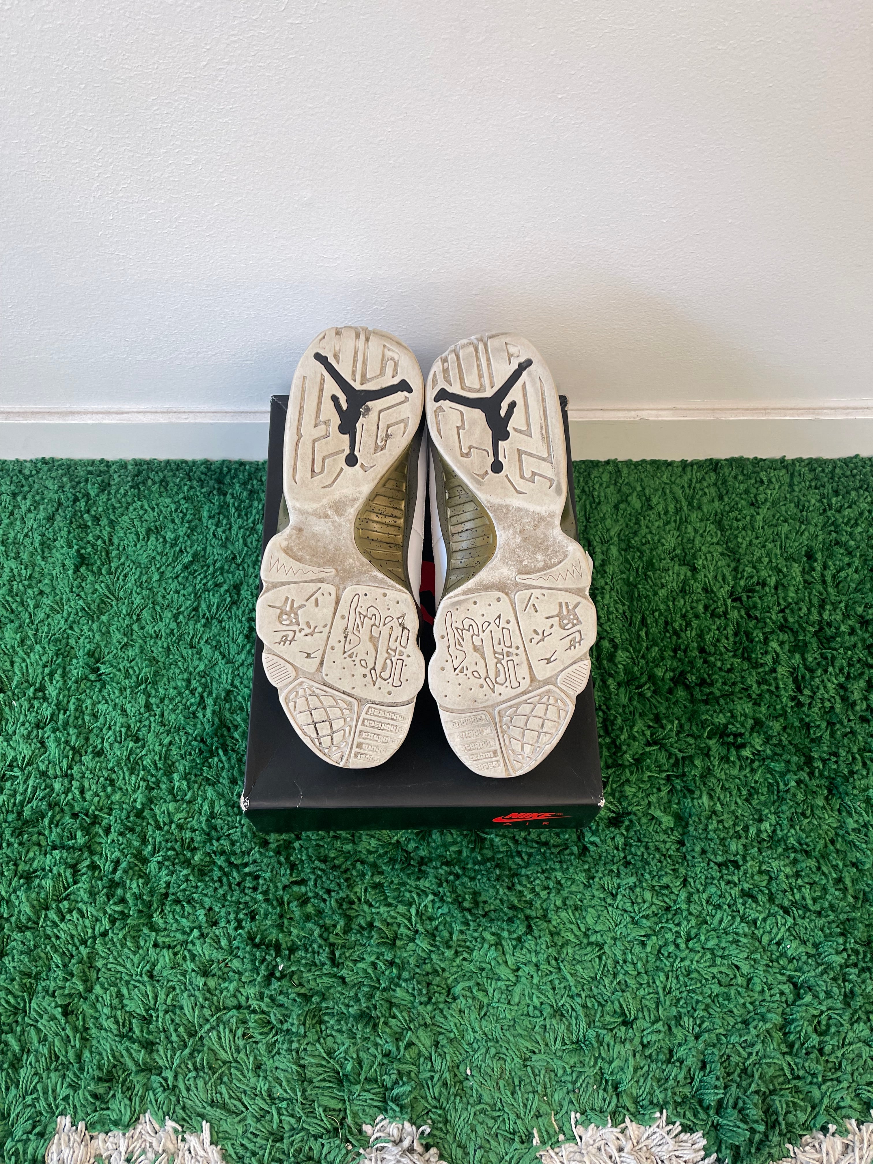 Used Jordan 9 Retro Statue (Men’s)