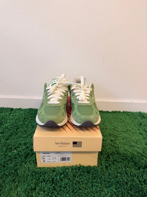 Used New Balance 993 MiUSA Teddy Santis Chive (Mens)
