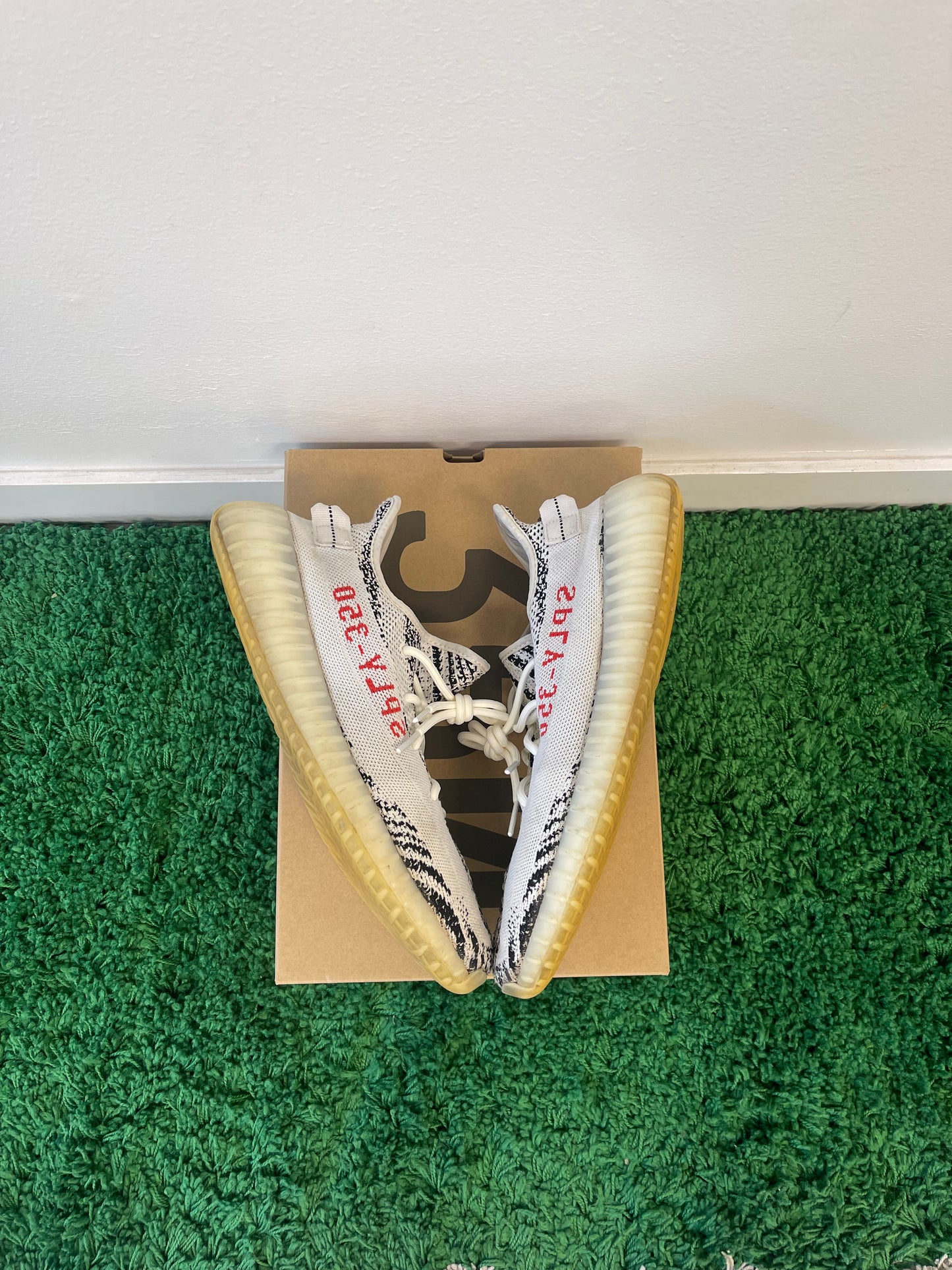 Used Adidas Yeezy Boost 350 V2 Zebra