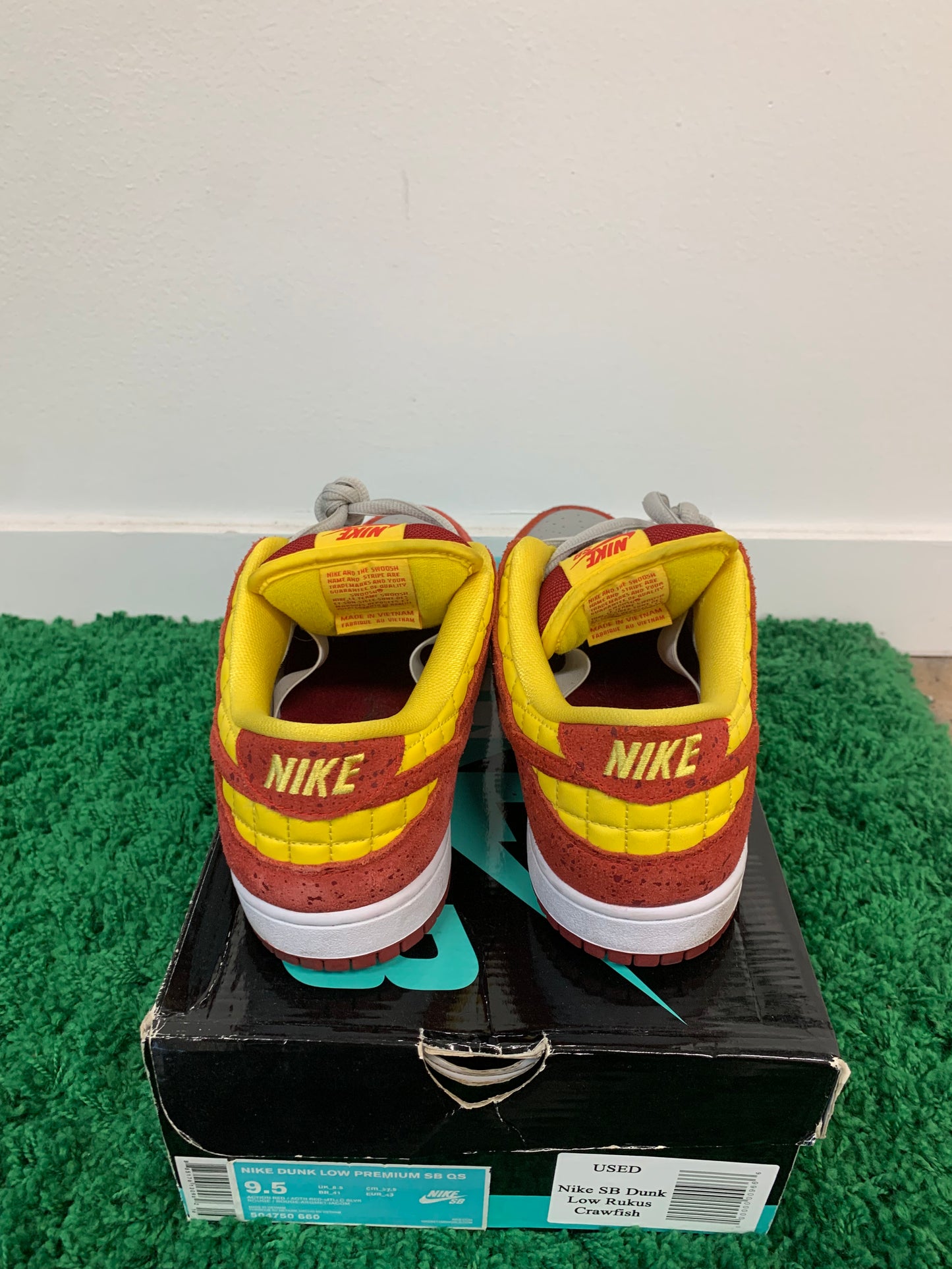 USED Nike SB Dunk Low Rukus Crawfish (Men’s)