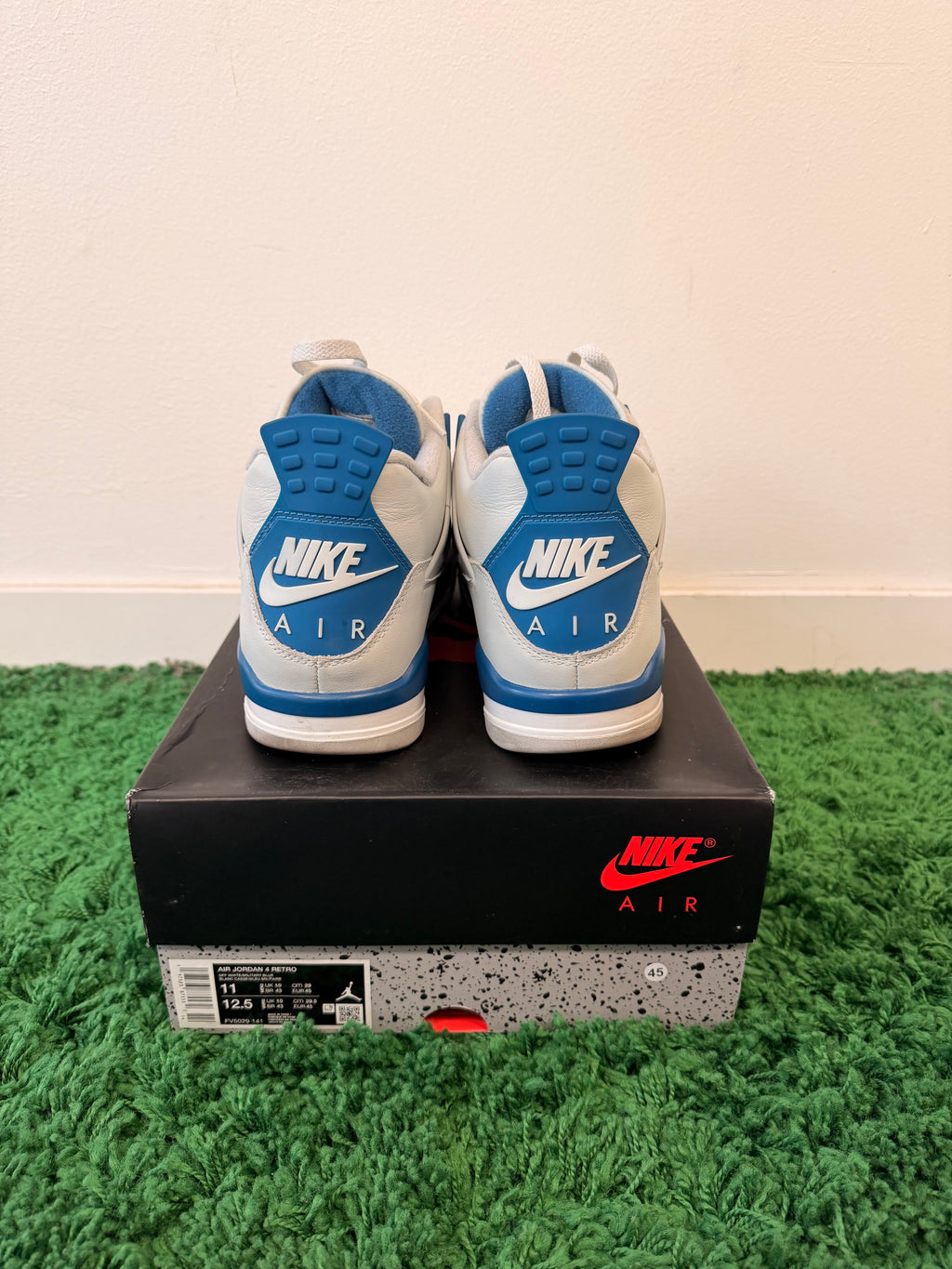 Used Jordan 4 Retro Military Blue 2024 (Men’s)