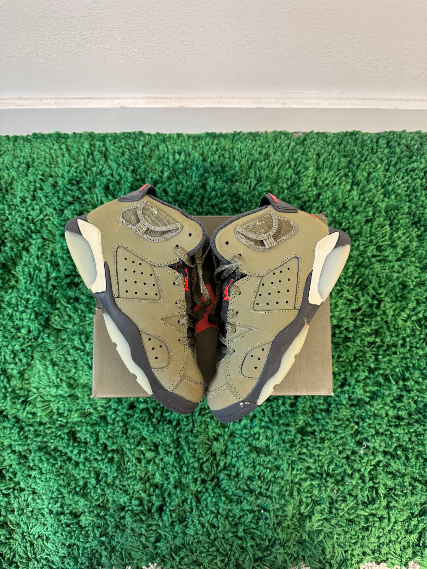 USED Jordan 6 Retro Travis Scott (PS)