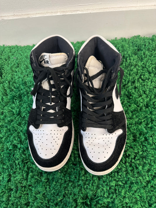 Used Jordan 1 Retro High Twist (women’s)